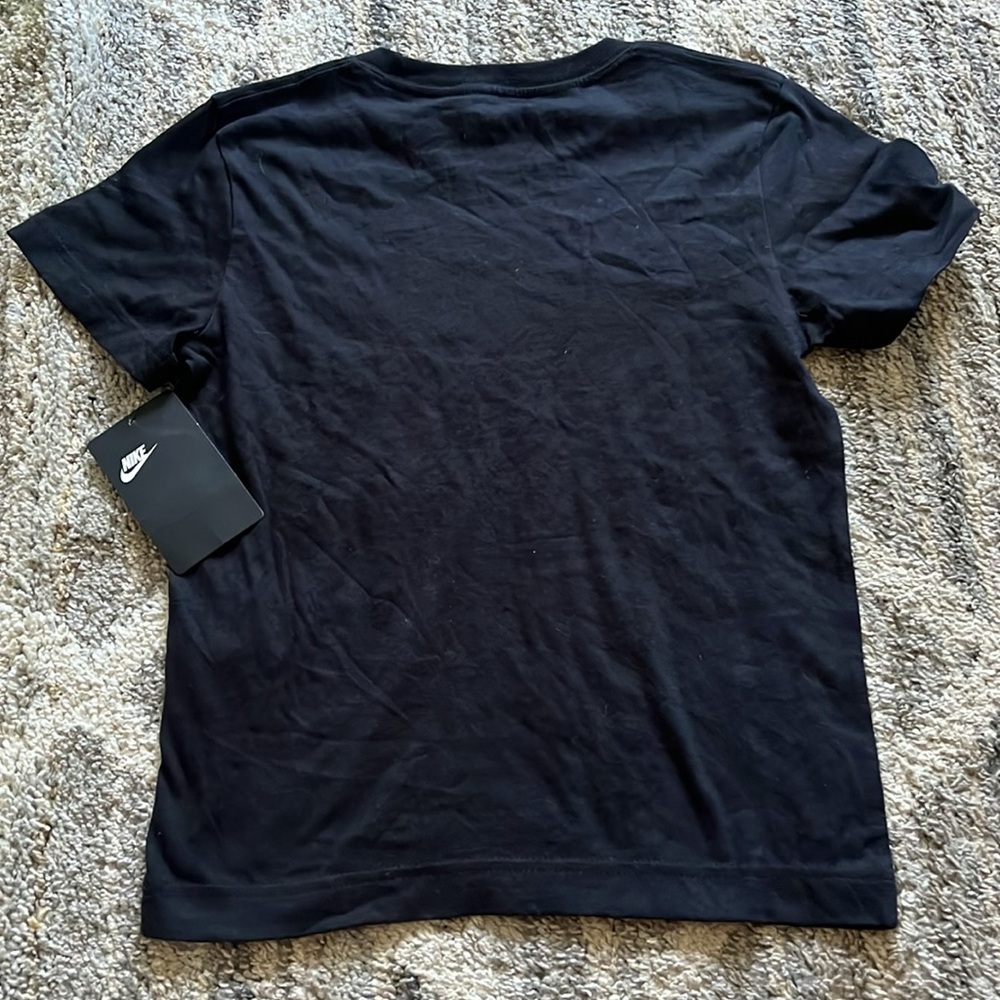 Nike - Picture 6 of 6